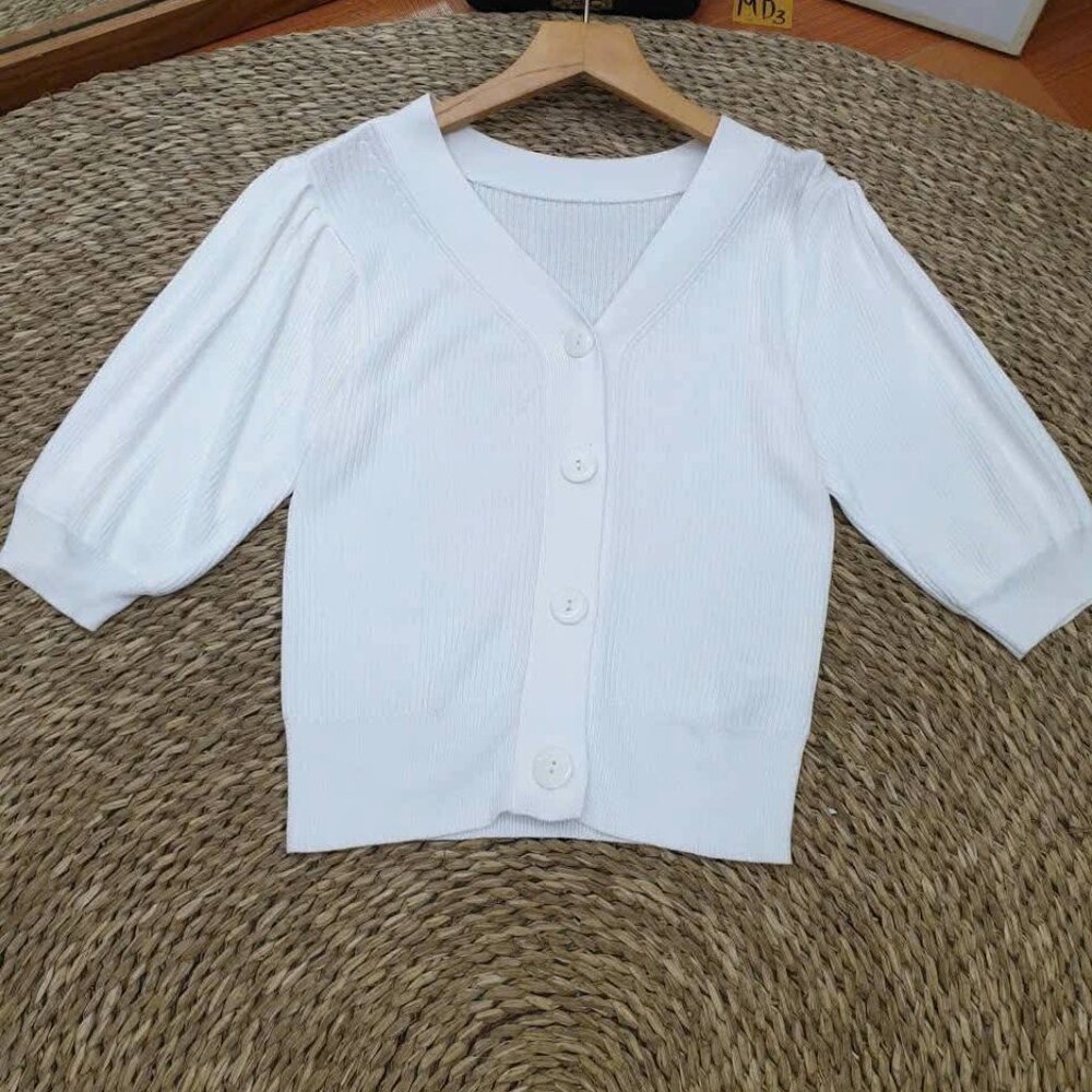 White Puff Sleeve V-Neck Cropped Knit Button Top
